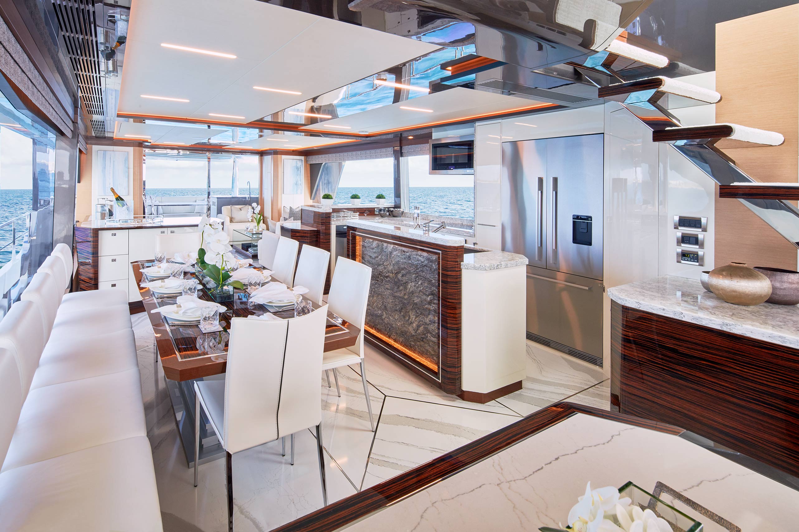 Galley_Dining_009